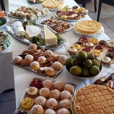 Ξενοδοχείο Le Grand Jardin 2*
